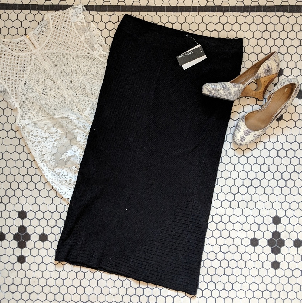 Black Lea & Viola Sweater-Knit Midi Skirt NWT